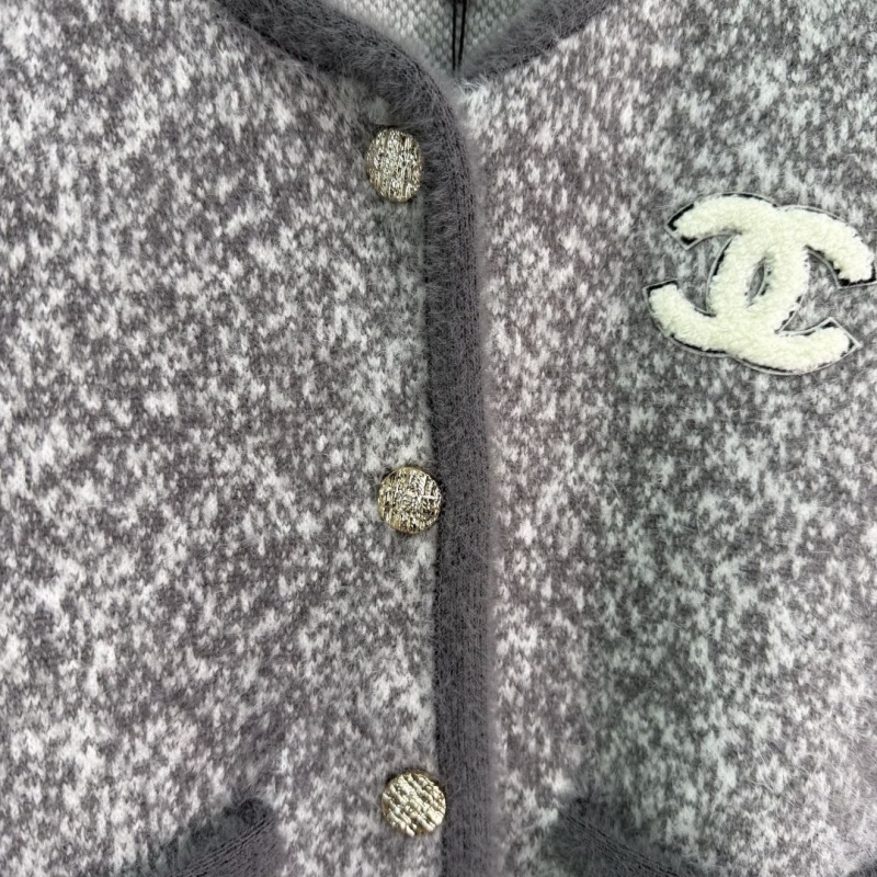 Ch**el outwear